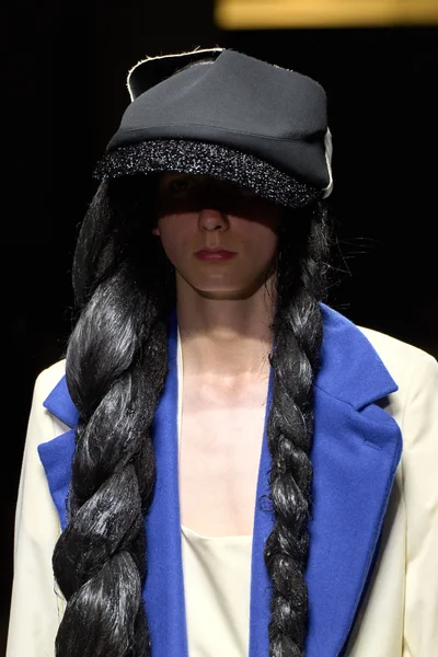 Look 64